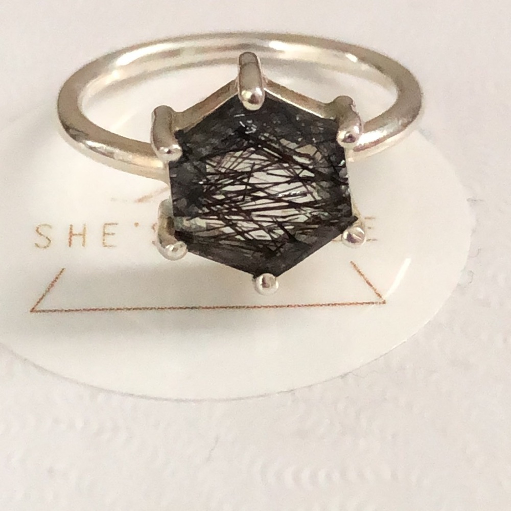 Tourmalinated Quartz Ring - Picture 6 of 7